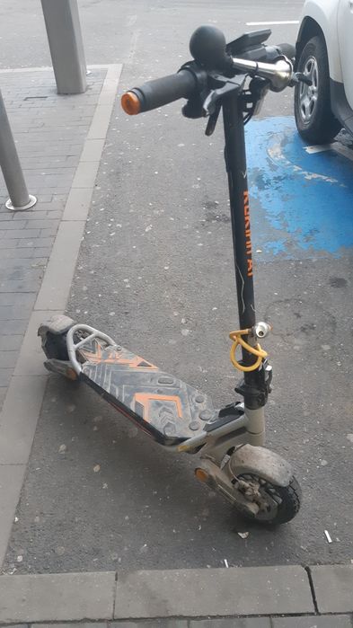 Vand trotineta kukirin A1