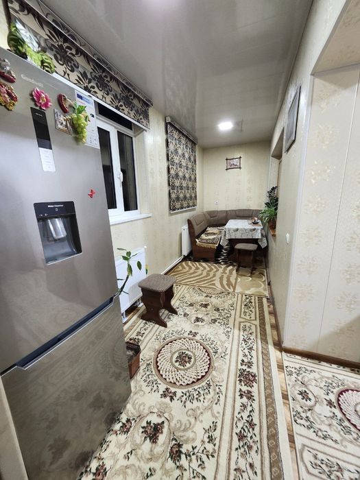 Продаётся 3х комнатная квартира 1 микрорайон в кирпичном доме