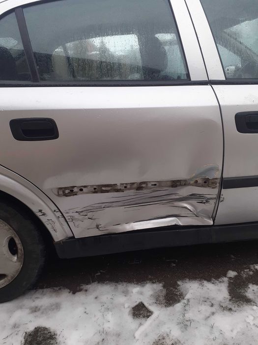 Geam portiera opel astra g