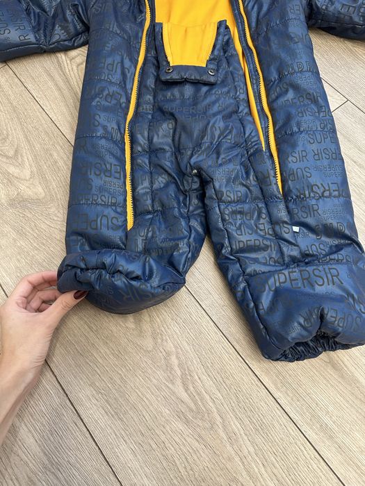 Продам осенний комбинезон