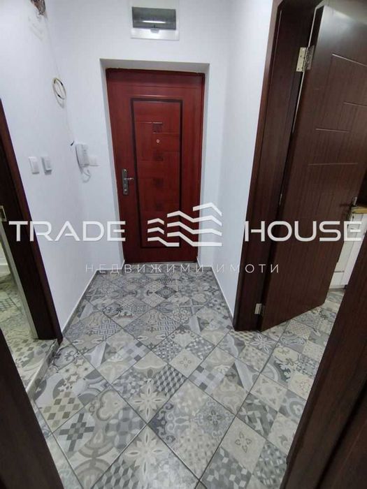 Дава се под наем Двустаен апартамент в Пловдив, Христо Смирненски - 80 кв.м за 440 € - Снимка #4