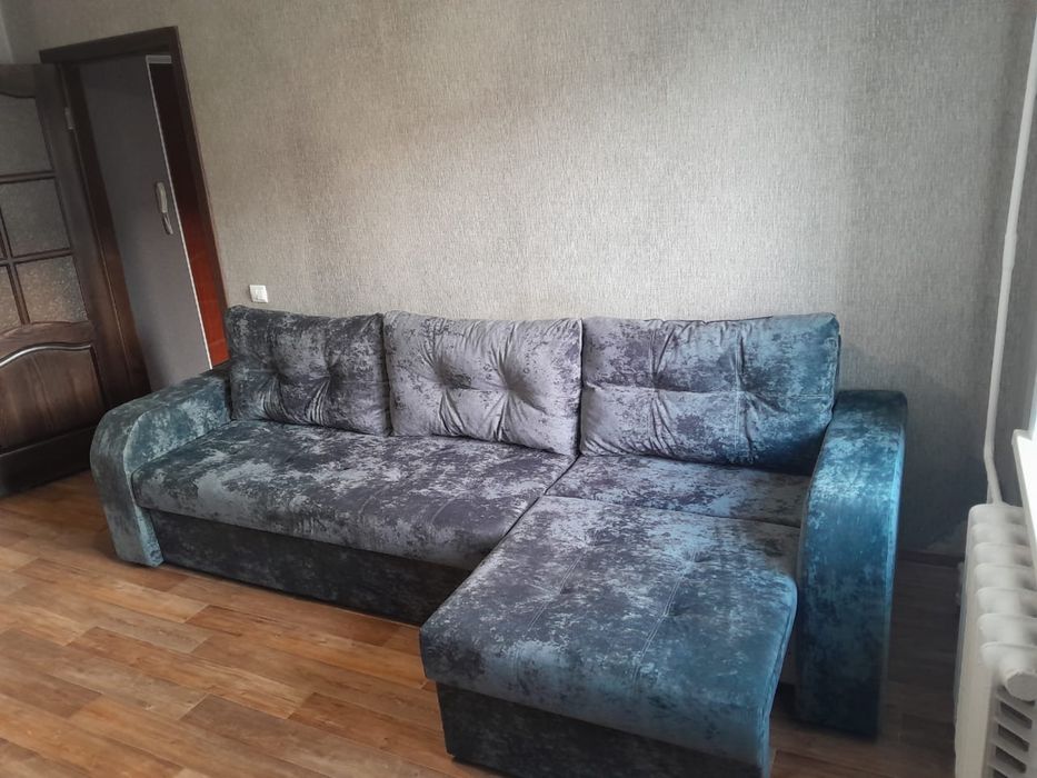 Продам диван в отличном состоянии