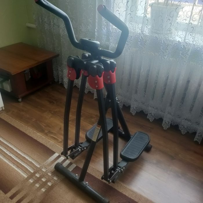 Тренажёр для ног ходьбы