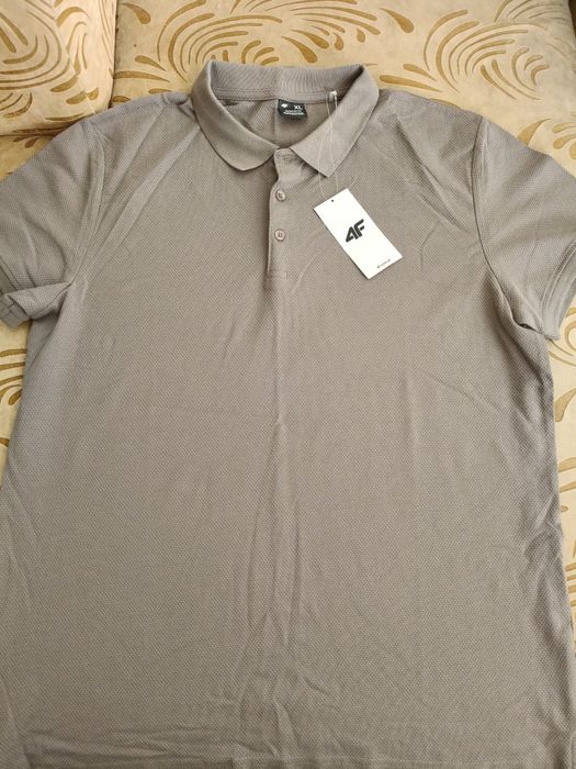 Tricou XL 4F.- nou.