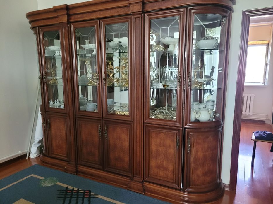 Сервант, мебель для гостиной