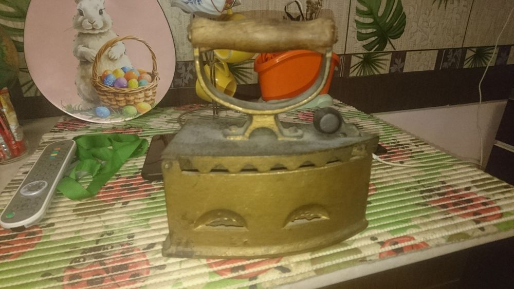 Fier de calcat vintage