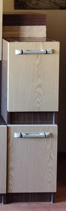 Мебели - гардероб, секция със стъклена витрина, TV шкаф