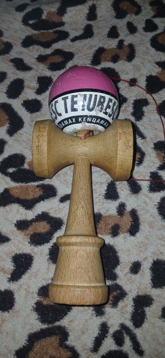 Kendama X cupe mari balance hole