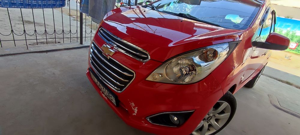 Продам свой Спарк в отличном состоянии Автомат каробка