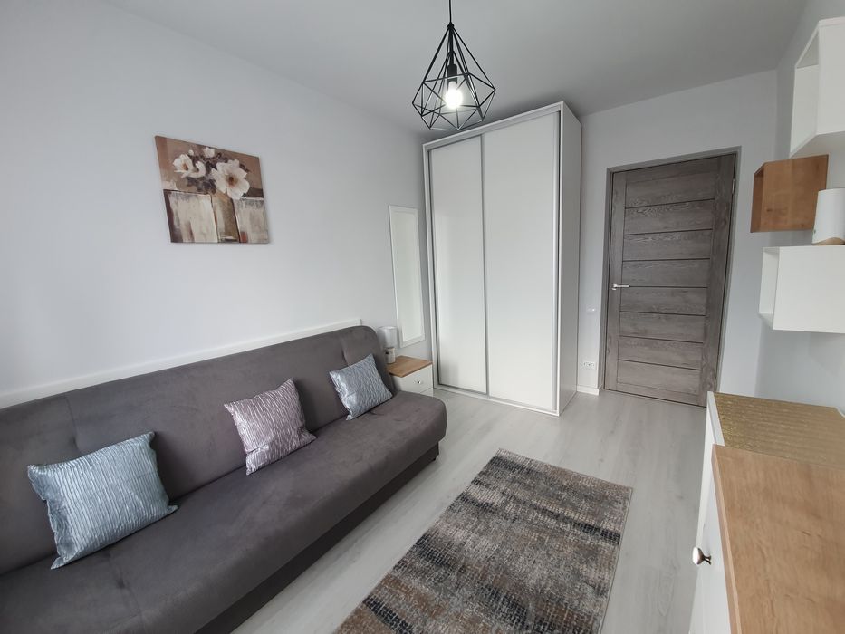 Apartament de inchiriat 2 camere decomandat Manastur/Mehedinti/parcare