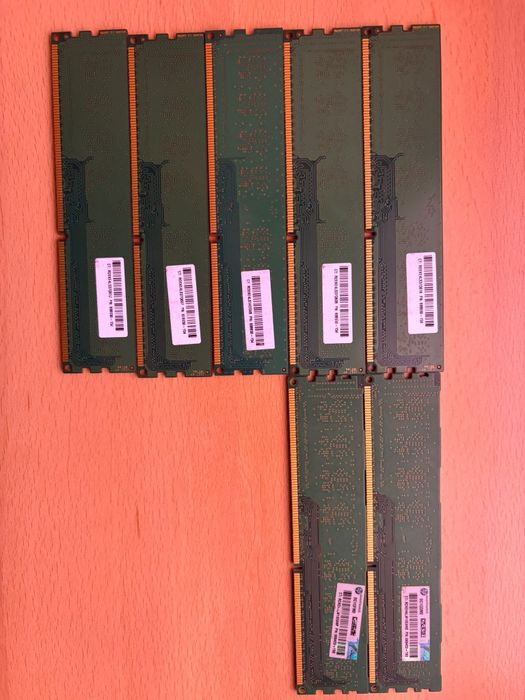 Vând memorii RAM DDR3