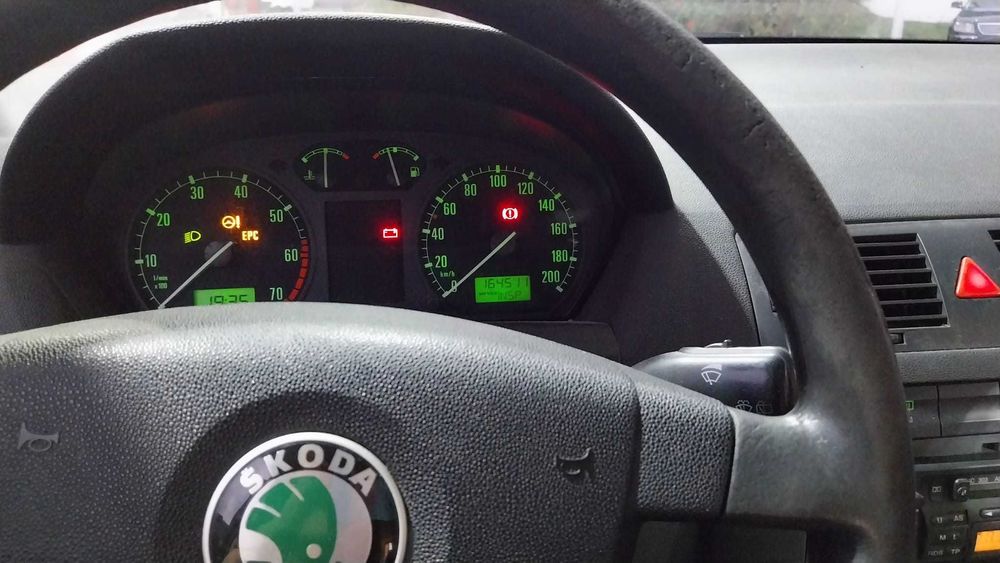 Mașină foarte  fiabilă SKODA FABIA