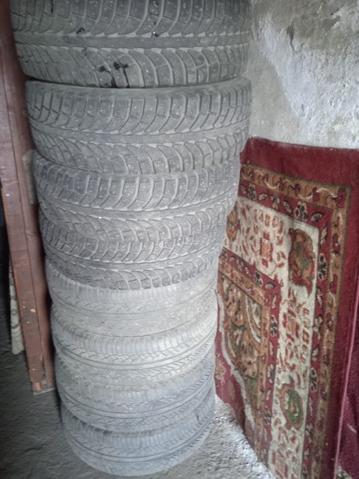 ПРОДАМ ШИНЫ Б/У недорого