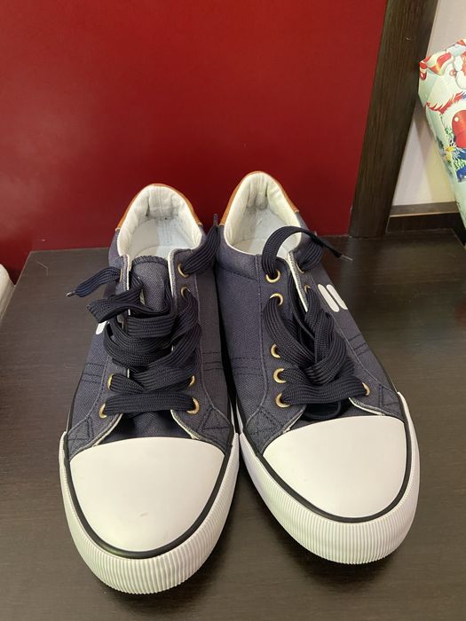 Чисто нови кецове Fila