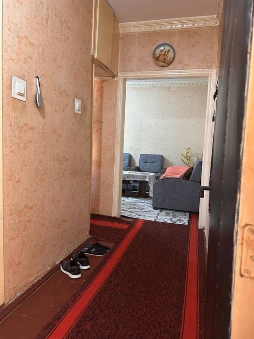 Яккасарой район Кушбеги,Бошлик 1/4/5  квартира сотилади 40м²