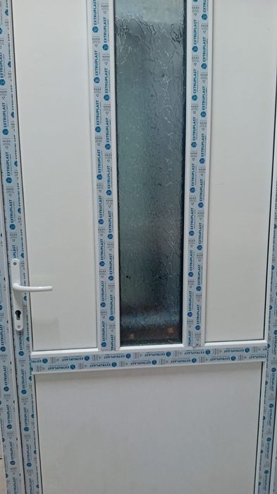 Vând ușa Termopan și geamuri termopan la cel mai bun preț din România