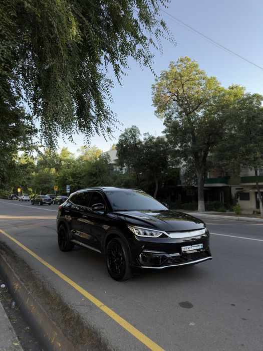 Byd song plus flagship
