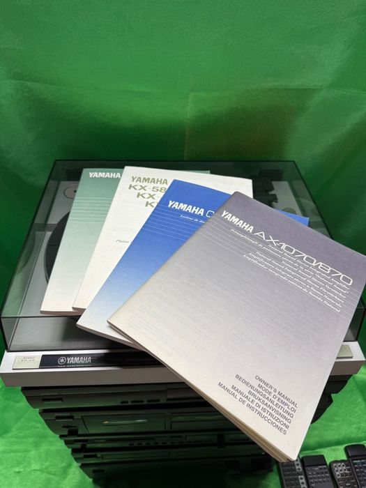 Linie audio Yamaha AX-1070, CDX-880, MDX-595, KX-580, TX-480, P-200