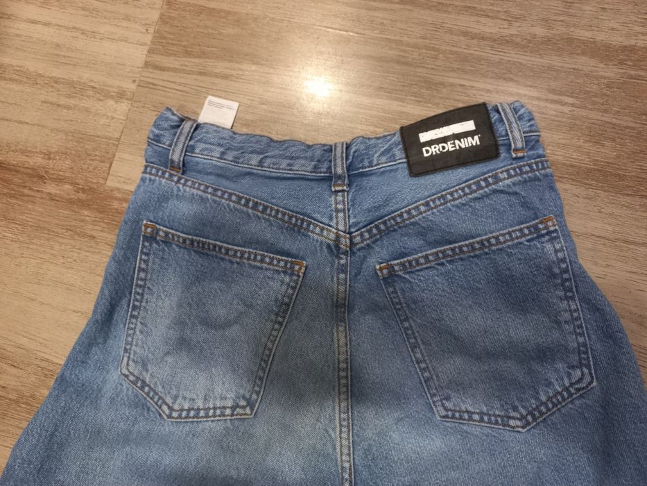 Дънки с широк крачол