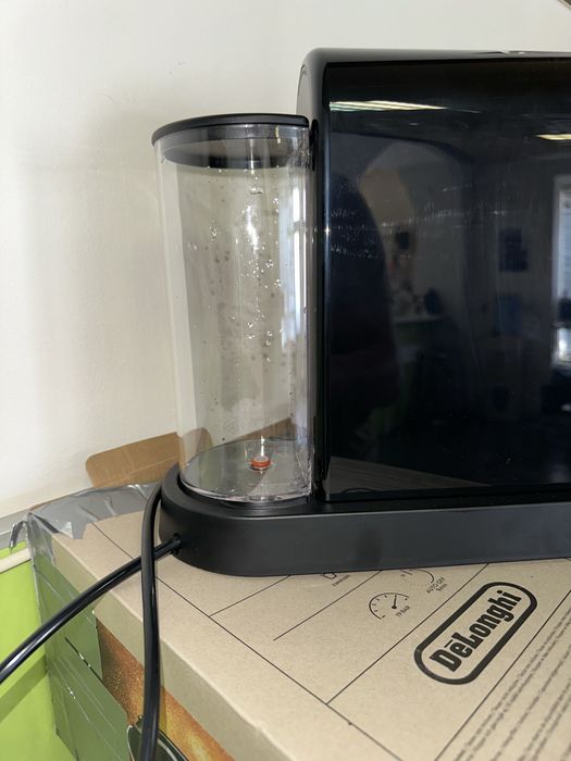 Nespresso CitiZ (De’Longhi) – кафемашина за капсули