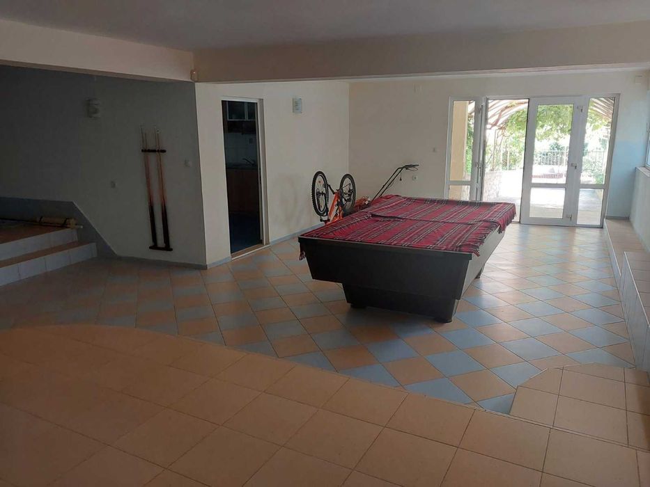 Продава се Къща в Айтос - 550 кв.м за 637 €/кв.м - Снимка #14