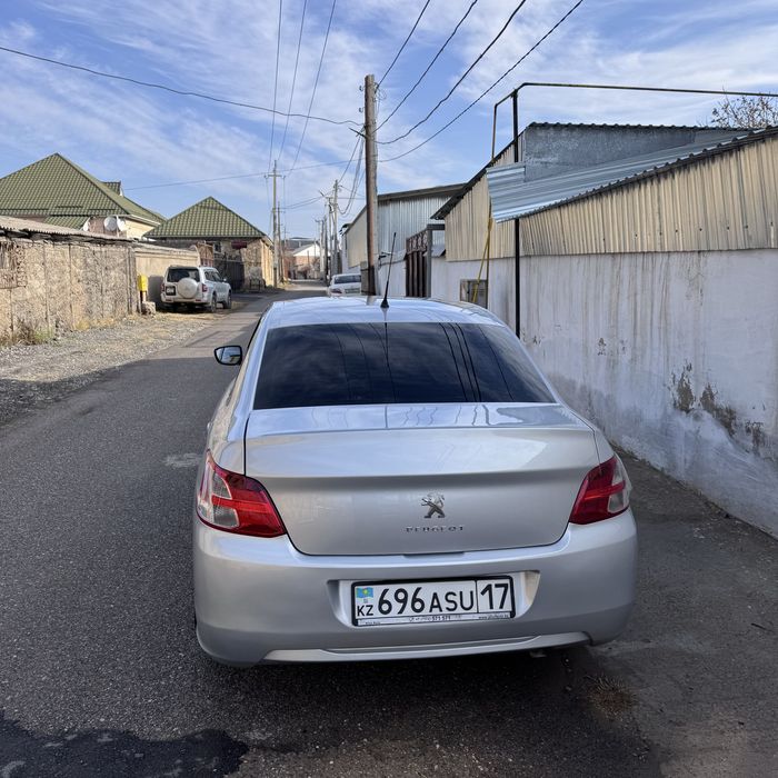 PEUGEOT 301 пежо 301