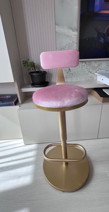 2 регулируеми бар стола – розов велур & злато, дизайнерски