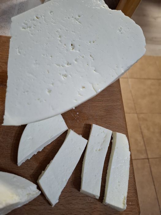 Brânză proaspătă capră naturală