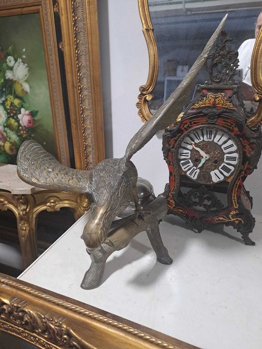 Vultur din bronz