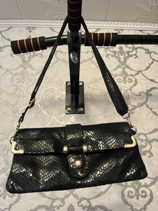 Сумки разные новая по 2000тг