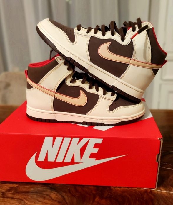 Adidași Nike Dunk High