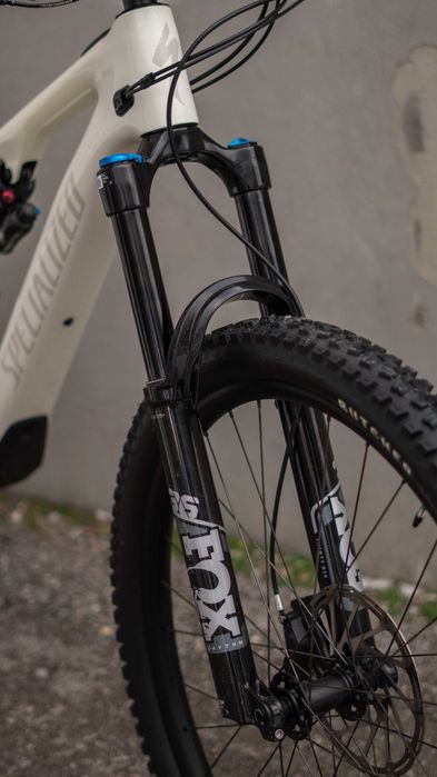 Specialized Turbo Levo SL Carbon EBike, Електрическо колело, Fox, Sram