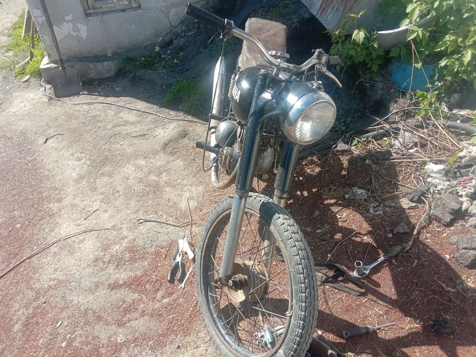 Продам мотоцыкл Минск м103