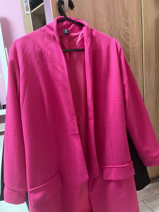 Връхни дрехи за 15 лв