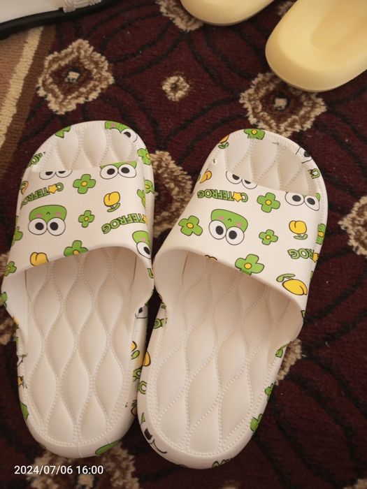 Yozgi yumshoq tapochka