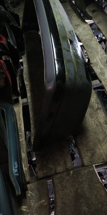 Бампер задний на BMW E36 из Германии.