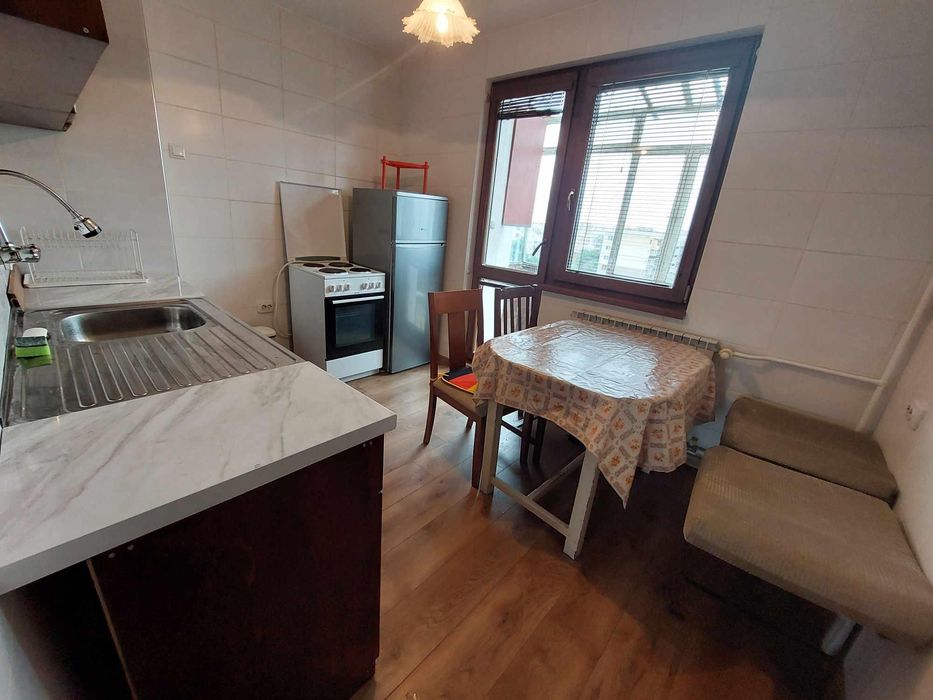 Tристаен апартамент в ж.к. Надежда 3.