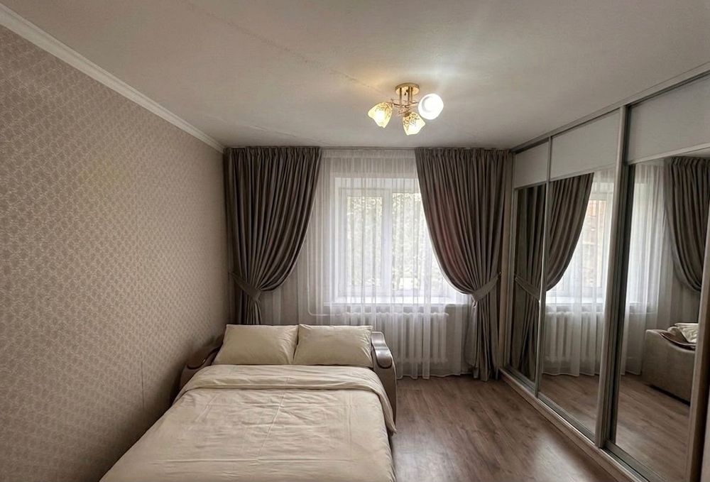Продам 2хком квартиру район Береке.