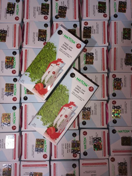 MATCHA+ | Green Tea + Spirulina + Cherry Extract