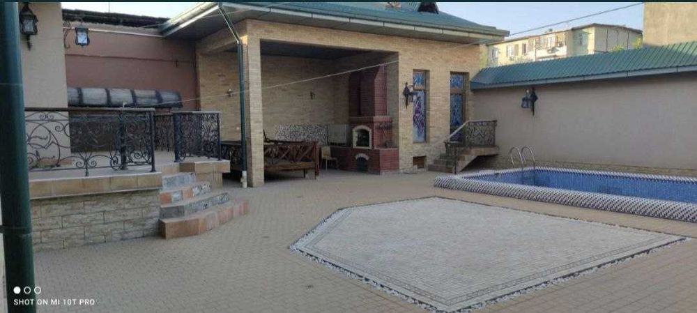 Продаётся Евродом на Кадышева, 4,5-соток (N 10172)