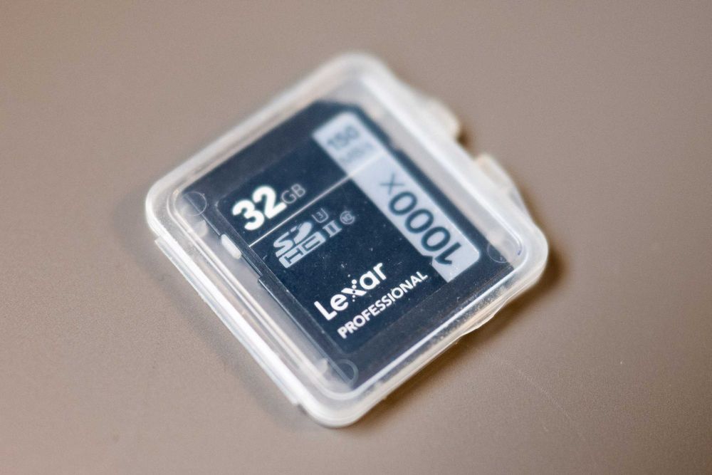 Canon 80D/Канон 80Д с обектив Sigma 18-35, Canon 18-135