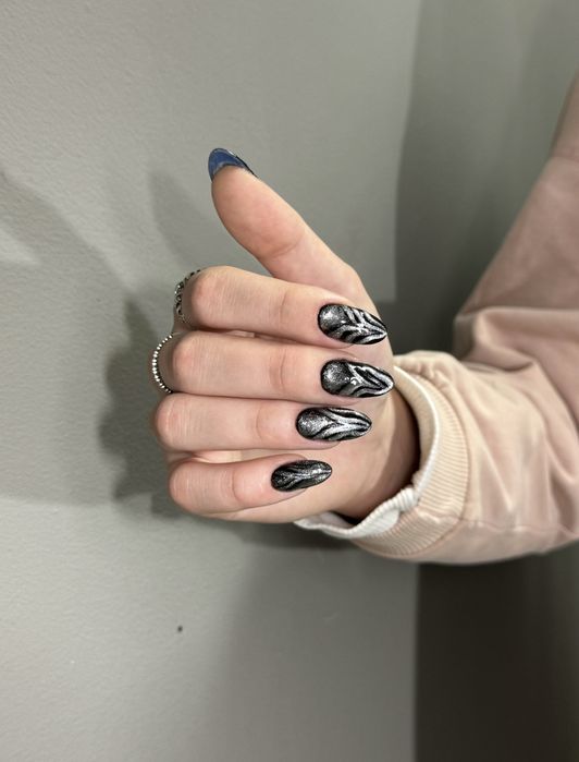 Маникюр с дизайном Усть-Каменогорск