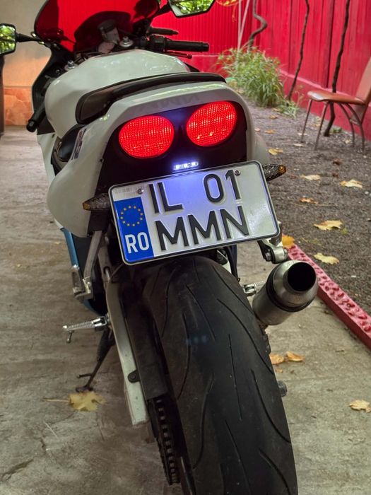 Yamaha r6 rj03 - Model pe carburație
