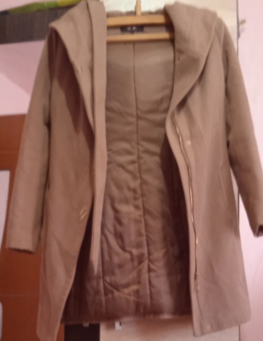 Продам пальто демисезон