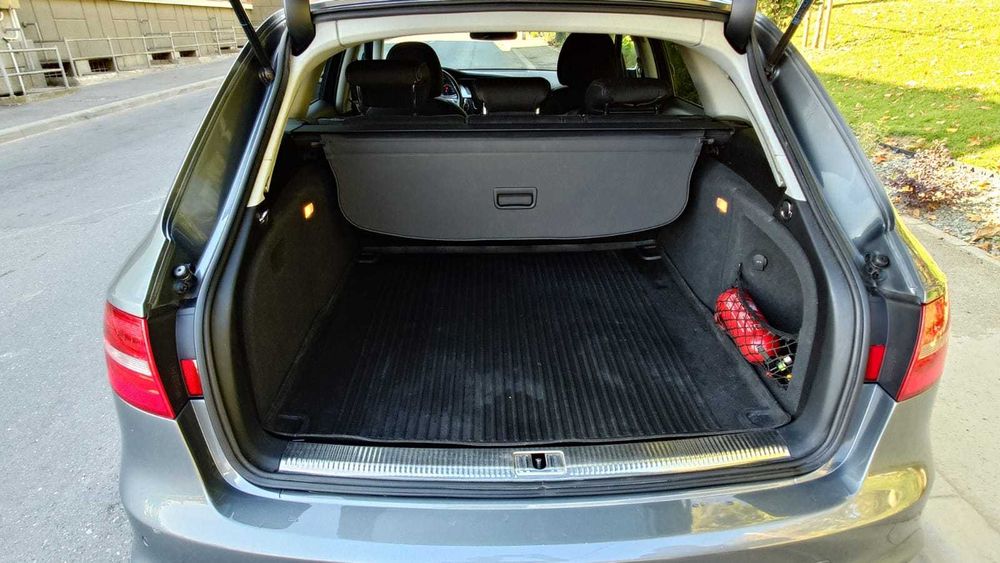 Audi A4 Avant S-line 177CP (TVA deductibil)