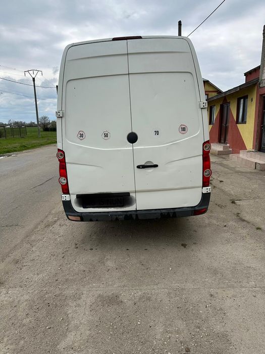 Vând Volkswagen crafter