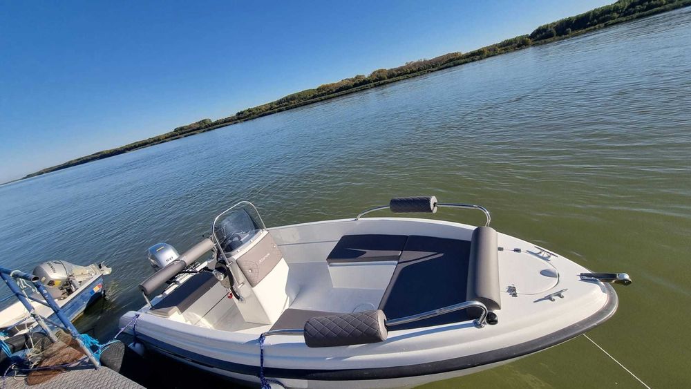 Barca KAREL 450 open