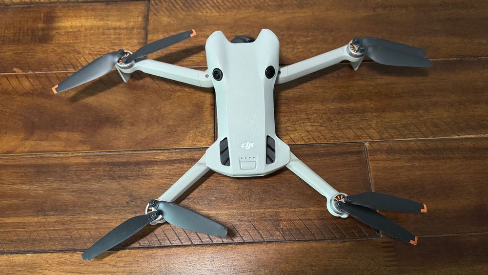Дрон DJI Mini 4 Pro Fly More Combo Plus