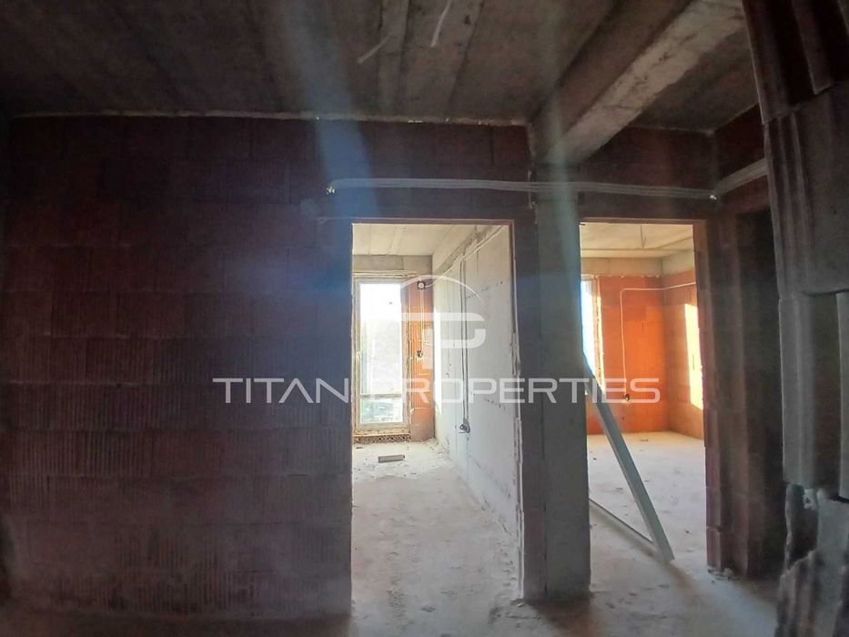 Продава се Тристаен апартамент в Пловдив, Остромила - 73 кв.м за 680 €/кв.м - Снимка #3