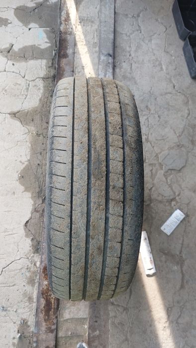 Продам диски с шинами R17